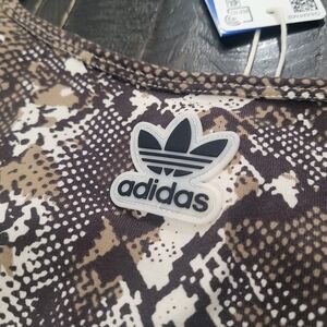 NEW Adidas Trefoil Snake Print Sports Bra Women's  Size XLarge